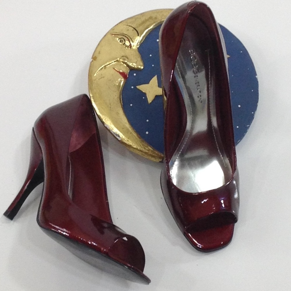 BCBGeneration size 6 1/2 B Women's 👠 Heels